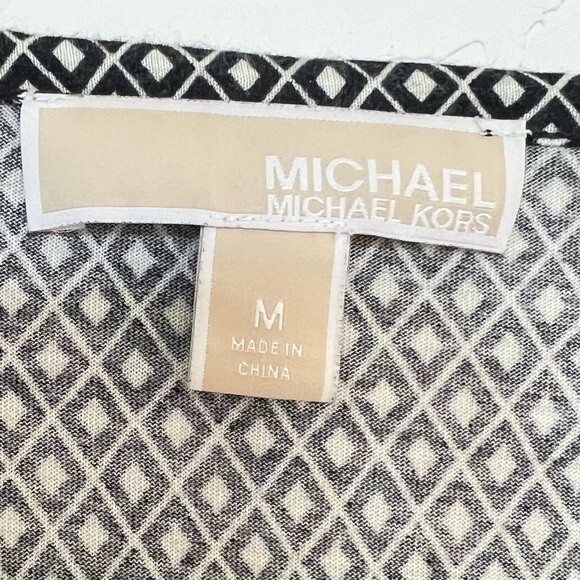 Michael Kors Geometric black and white top size M - Picture 3 of 3